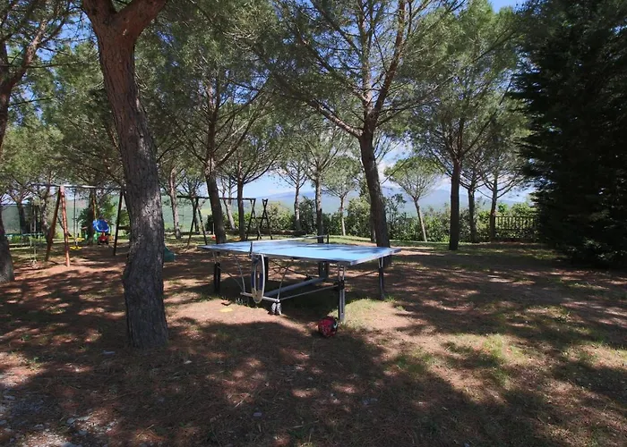 Spacious With Pool Ferienhaus